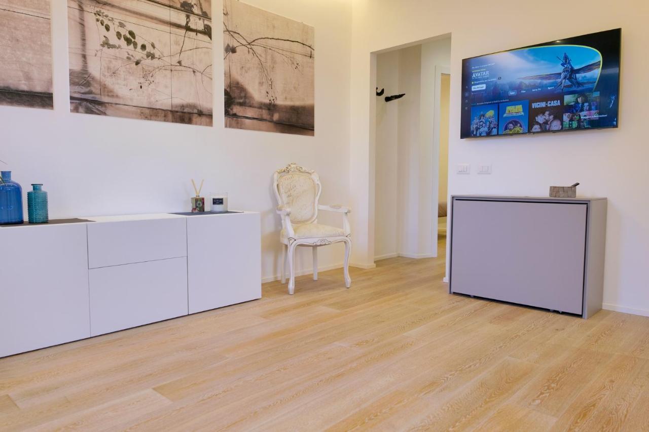 Como Lake Crispi 7 Apartment ภายนอก รูปภาพ