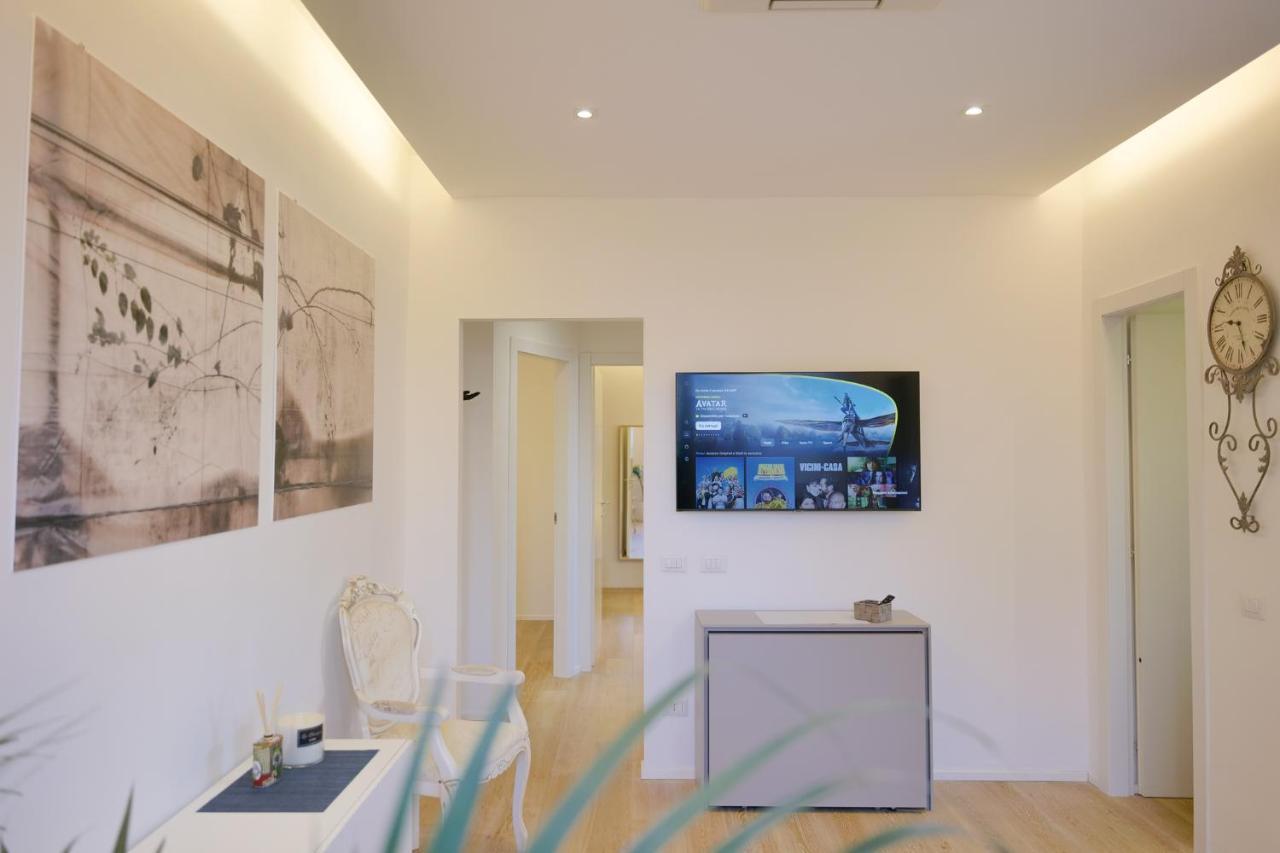 Como Lake Crispi 7 Apartment ภายนอก รูปภาพ